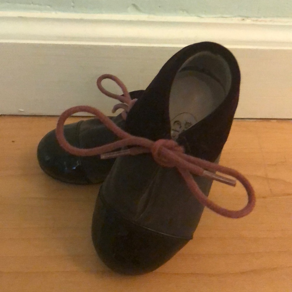 Adorable kids shoe